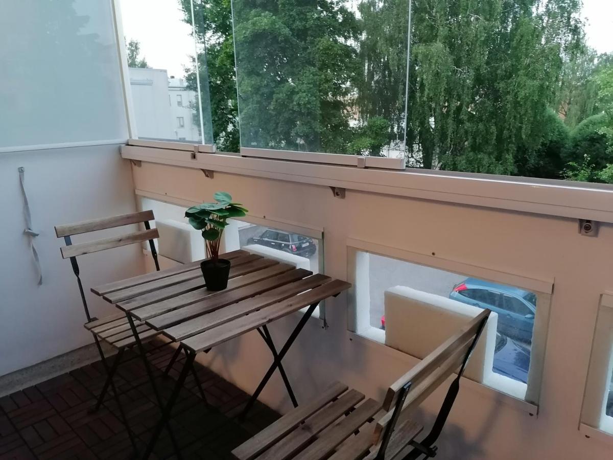 Keskustan Kaksio Parvekkeella, Ilmastoitu. Leilighet Nyslott Eksteriør bilde